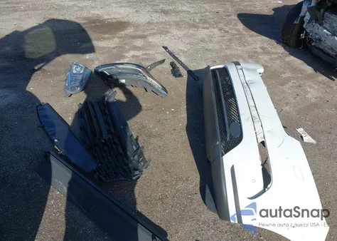 2019 Land Rover Range Rover Velar P250 S from USA, damaged, VIN SALYB2EX0KA789108